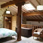 Rurales Casa Lafuente شقة