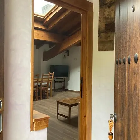 Rurales Casa Lafuente Apartment *