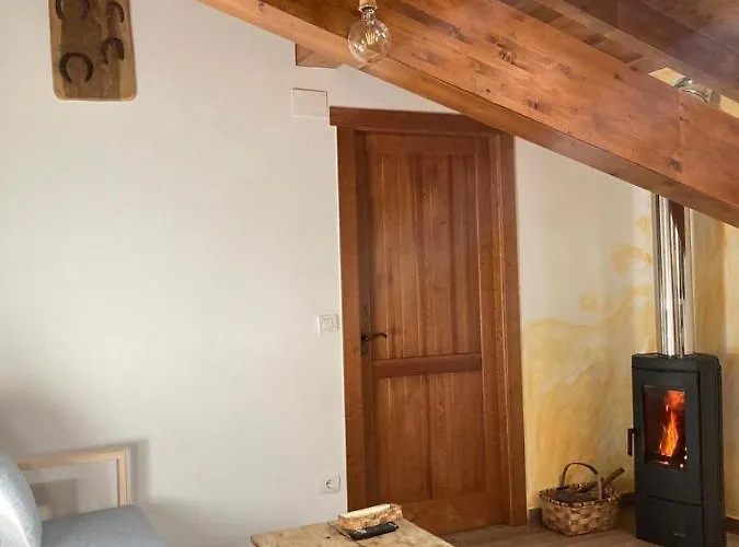 Rurales Casa Lafuente Apartamento Luquiano